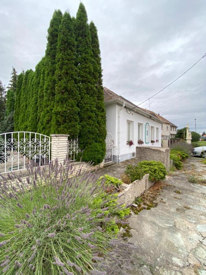 B&B Chardas Bük Esterno foto